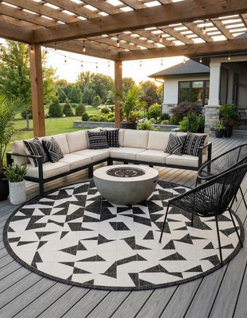 13' x 13' Easy-Clean Modern Indoor / Outdoor Round Rug