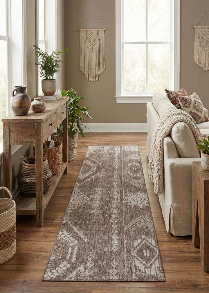 2' 7 x 12' Easy-Clean Bohemian Indoor / Outdoor Runner Rug