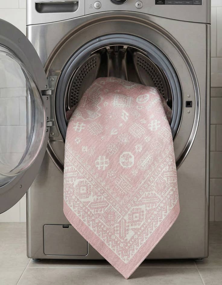 Detail image of 7' 10 x 7' 10  Washable Aztec Indoor / Outdoor Square Rug