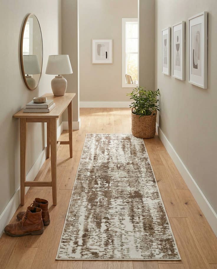 Detail image of 2' 7 x 8' Laguna Runner Rug