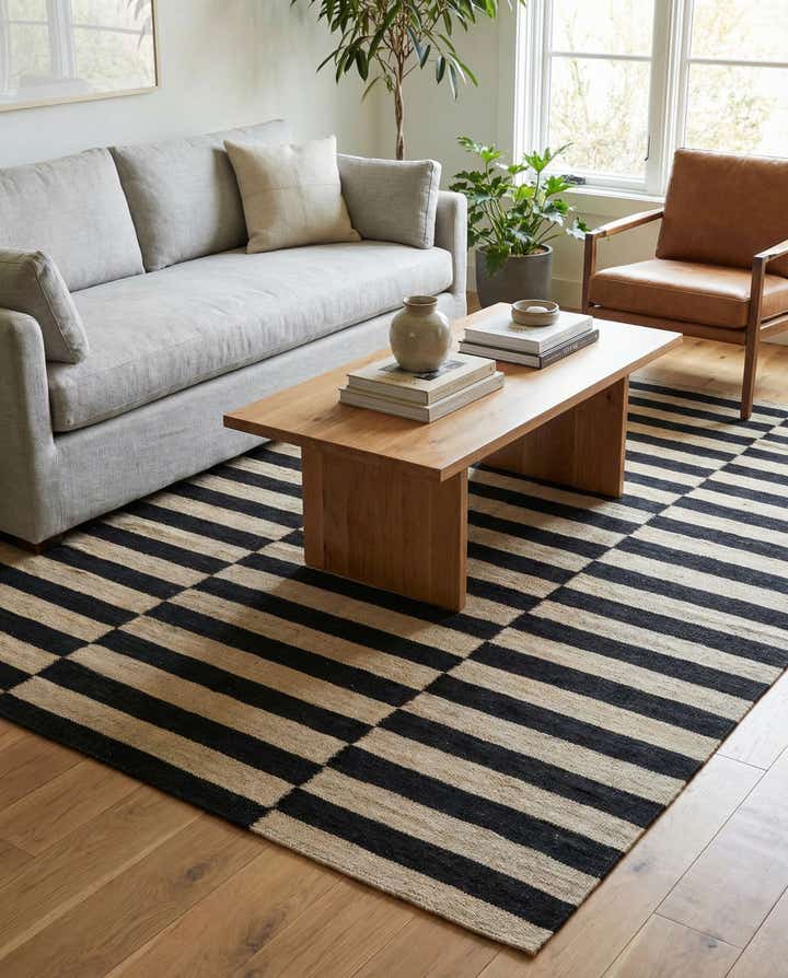 4' 3 x 5' 10 Hand Woven Kilim Modern Wool Rug