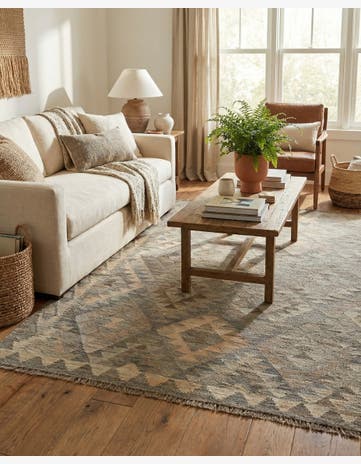 4' 4 x 6' 1 Hand Woven Kilim Maymana Wool Rug