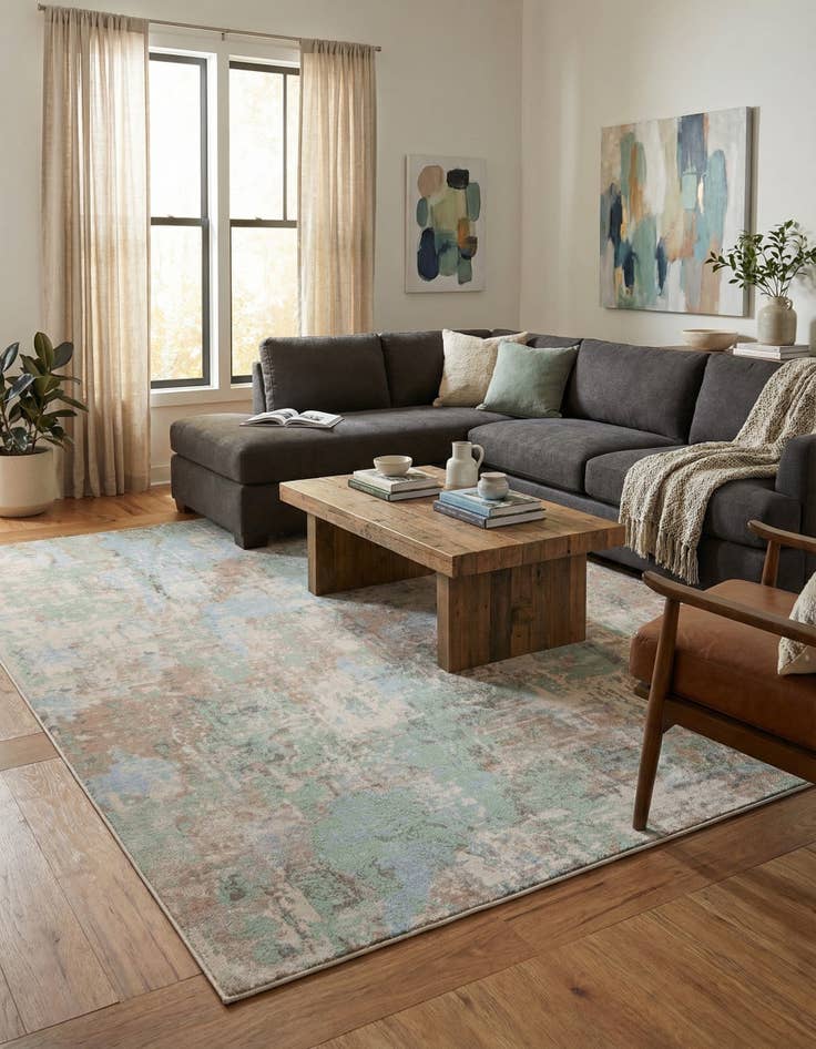 Detail image of 10' x 13' 1 Lotus Rug