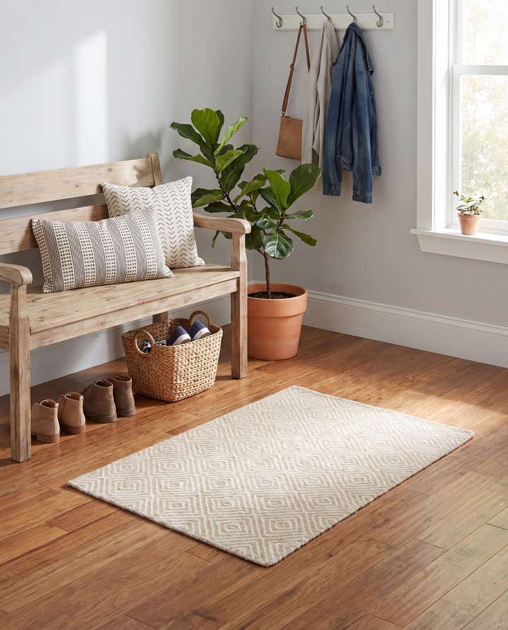 2' x 3' 1 Hand Woven Geo Trellis Flatweave Rug