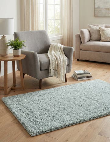 3' 3 x 5' 3 Soft Solid Shag Rug