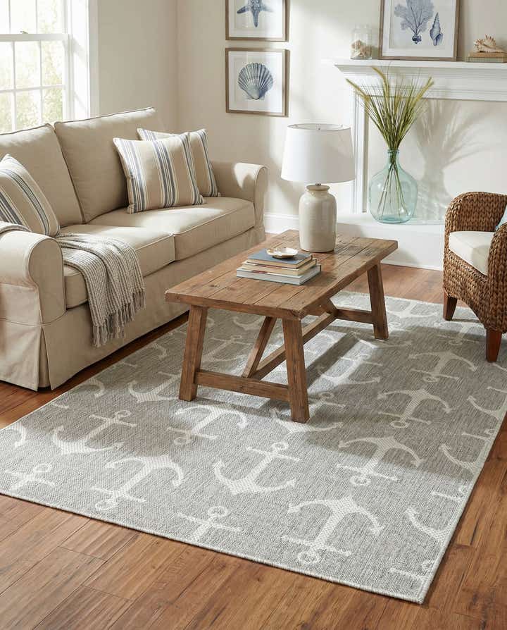 4' x 6' Easy-Clean Coastal Indoor / Outdoor Rug