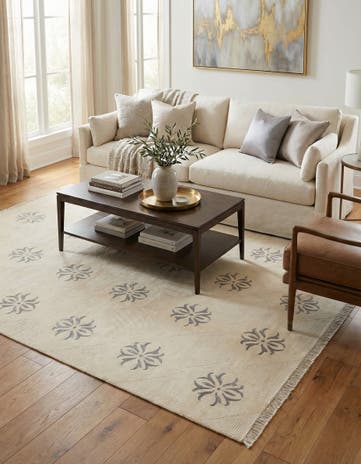 6' 7 x 9' 10 Hand Knotted Darya Wool Rug