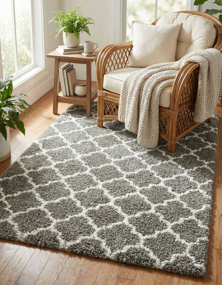 Detail image of 5' x 8' Marrakesh Shag Rug