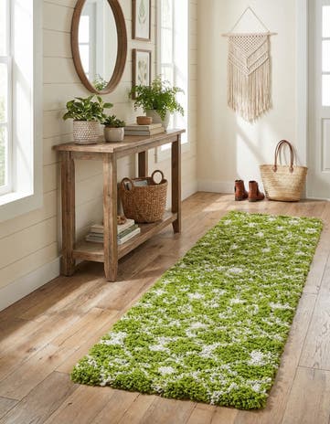 2' x 6' Moroccan Trellis Shag Runner Rug