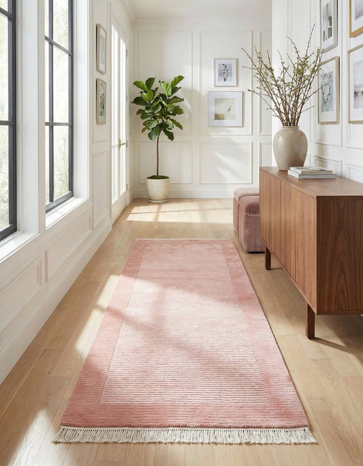 Detail image of 3' 3 x 9' 9 Darya Runner Rug