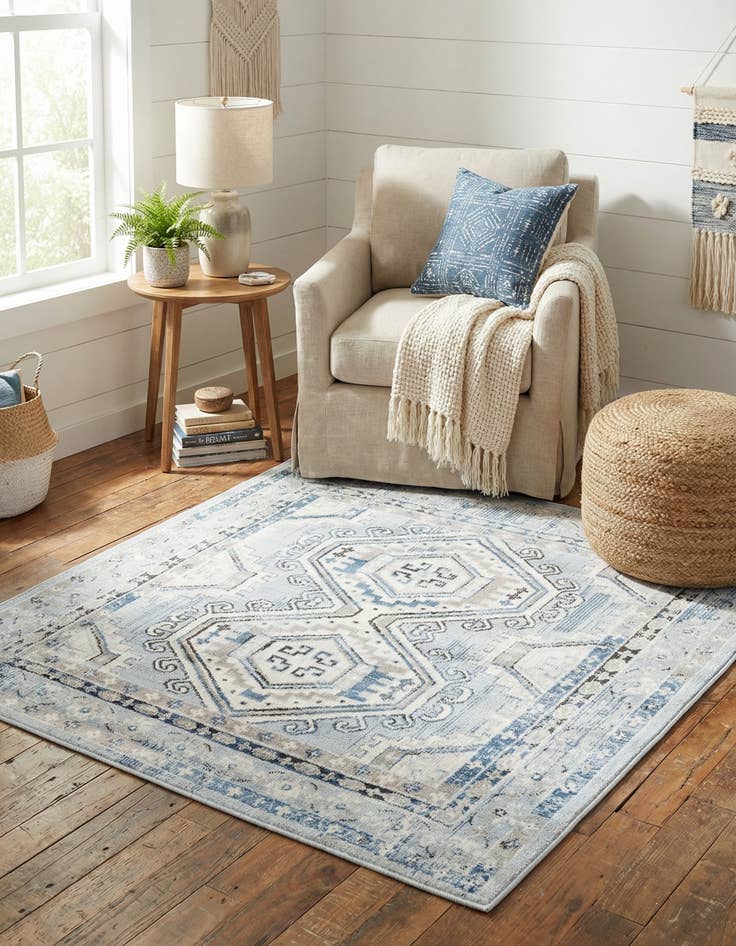 Detail image of 4' x 4' Charlotte Square Rug