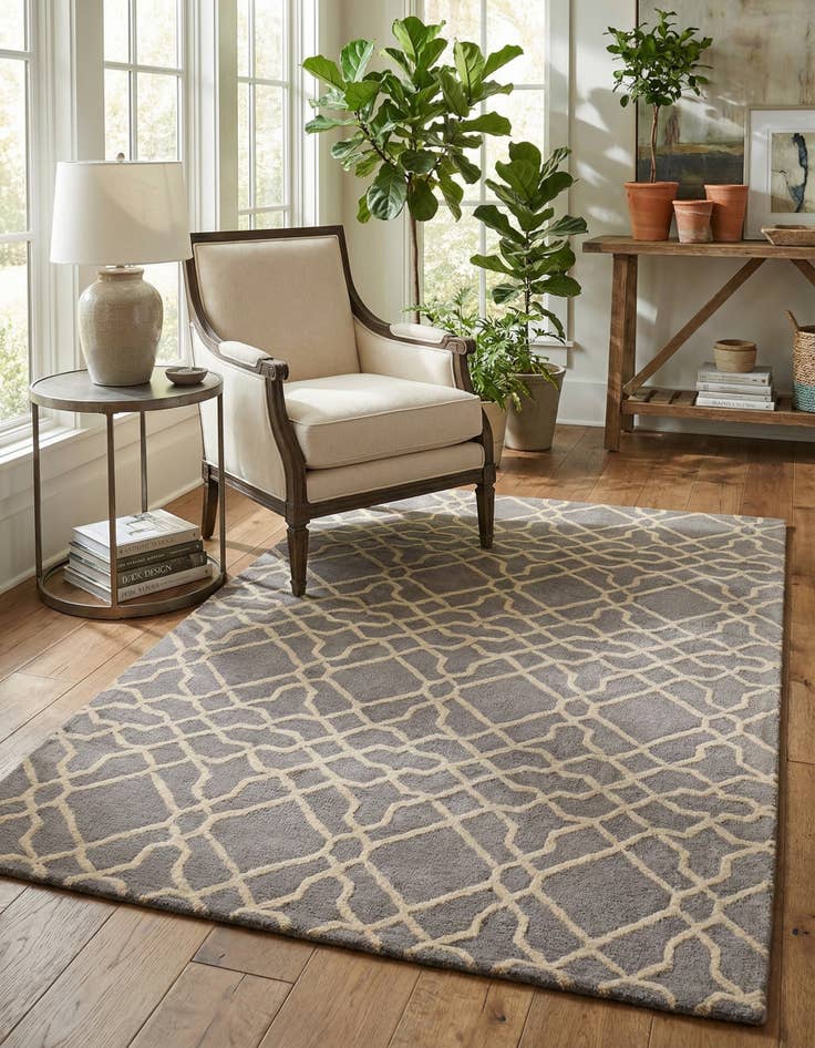 Detail image of 5' x 8' Luna Wool Rug