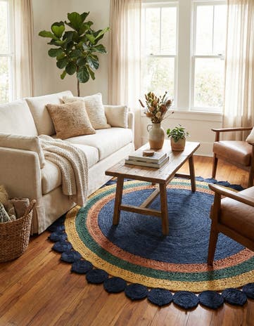 7' 10 x 7' 10 Handmade Braided Jute Round Rug