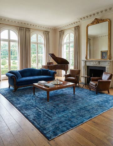 9' 9 x 13' 4 Vintage Royal Wool Rug