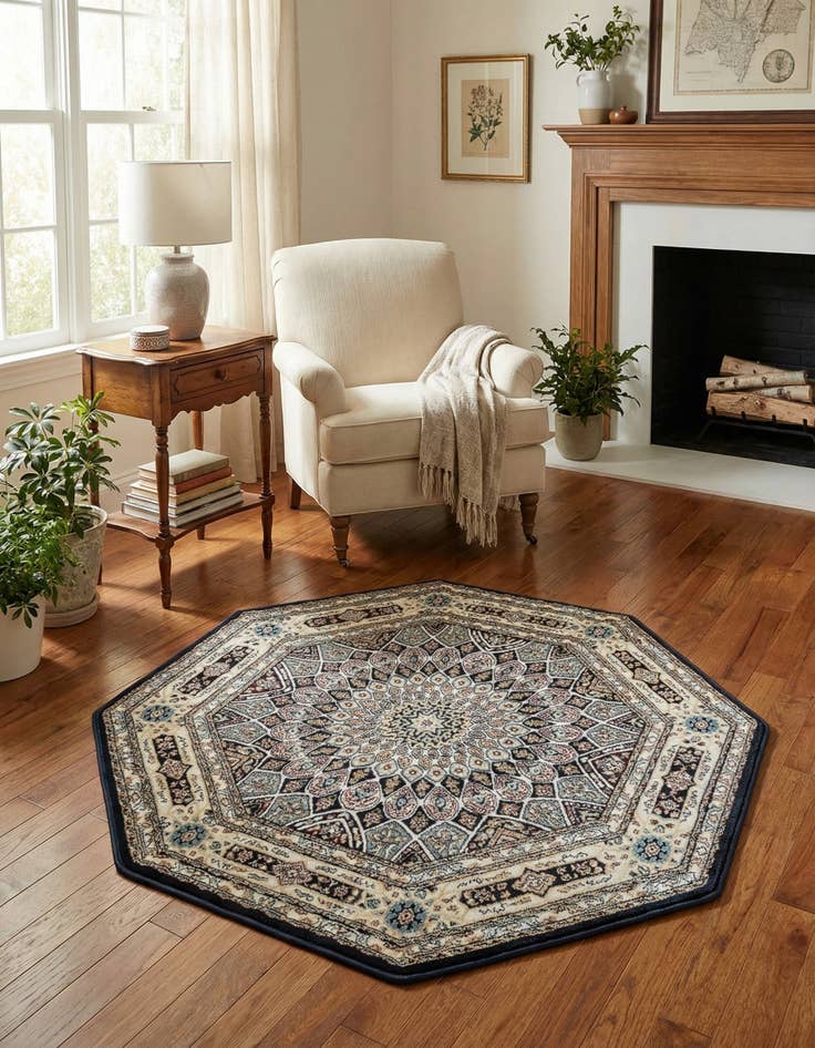 Detail image of  4' x 4' Nain Design Octagon Rug