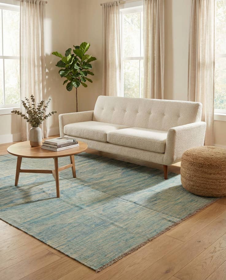 Detail image of 4' 10 x 6' 7 Hand Woven Kilim Modern Wool Rug