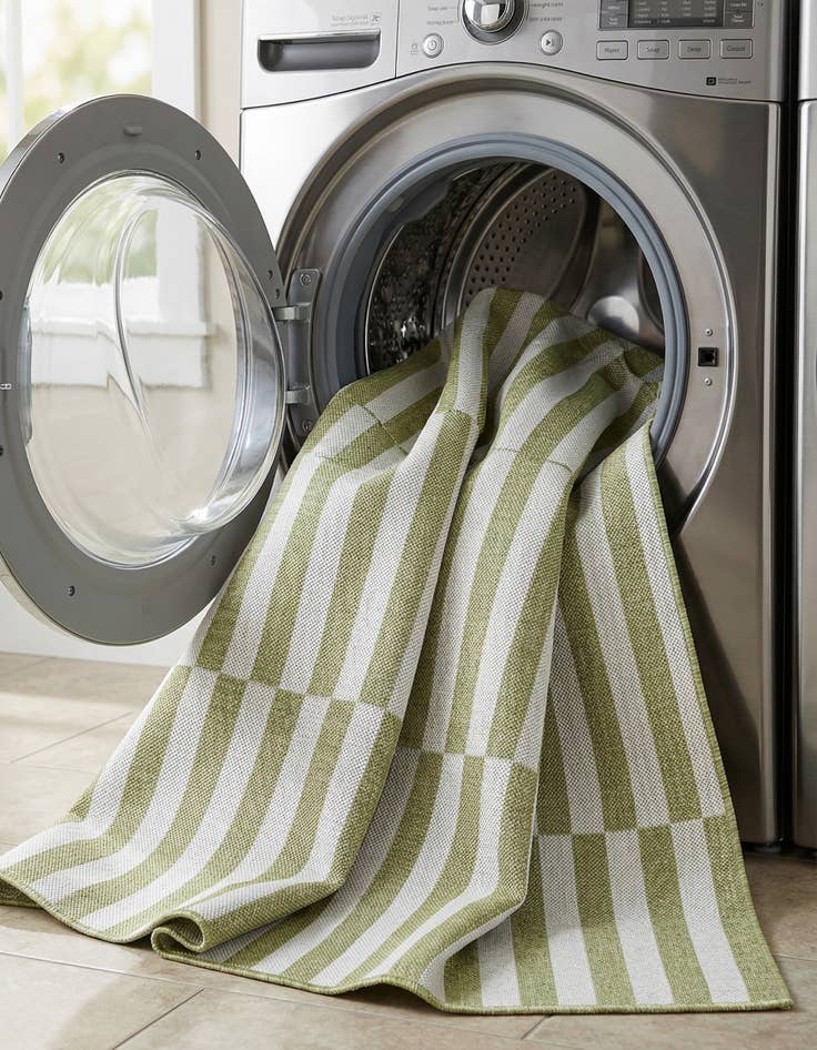 Detail image of 5' 3 x 5' 3  Washable Striped Indoor / Outdoor Square Rug