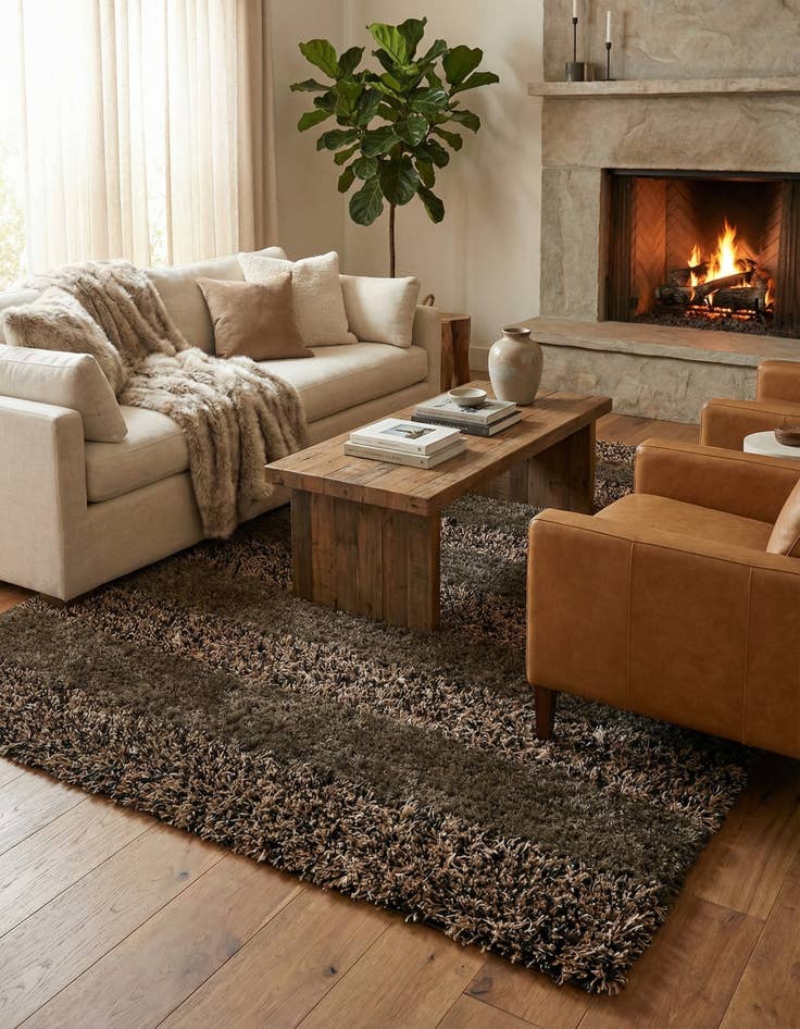 Detail image of  5' 1 x 6' 7  Hand Knotted Multi-Tone Shag Rug