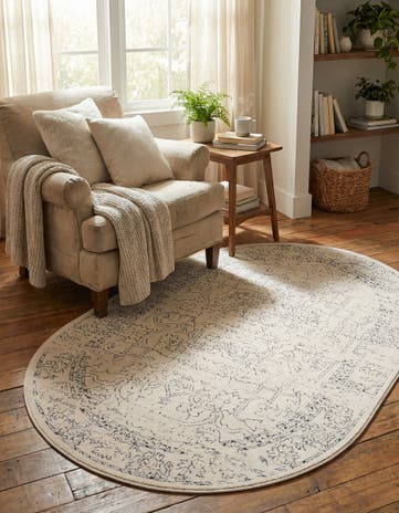 White Isabella Oval Rug