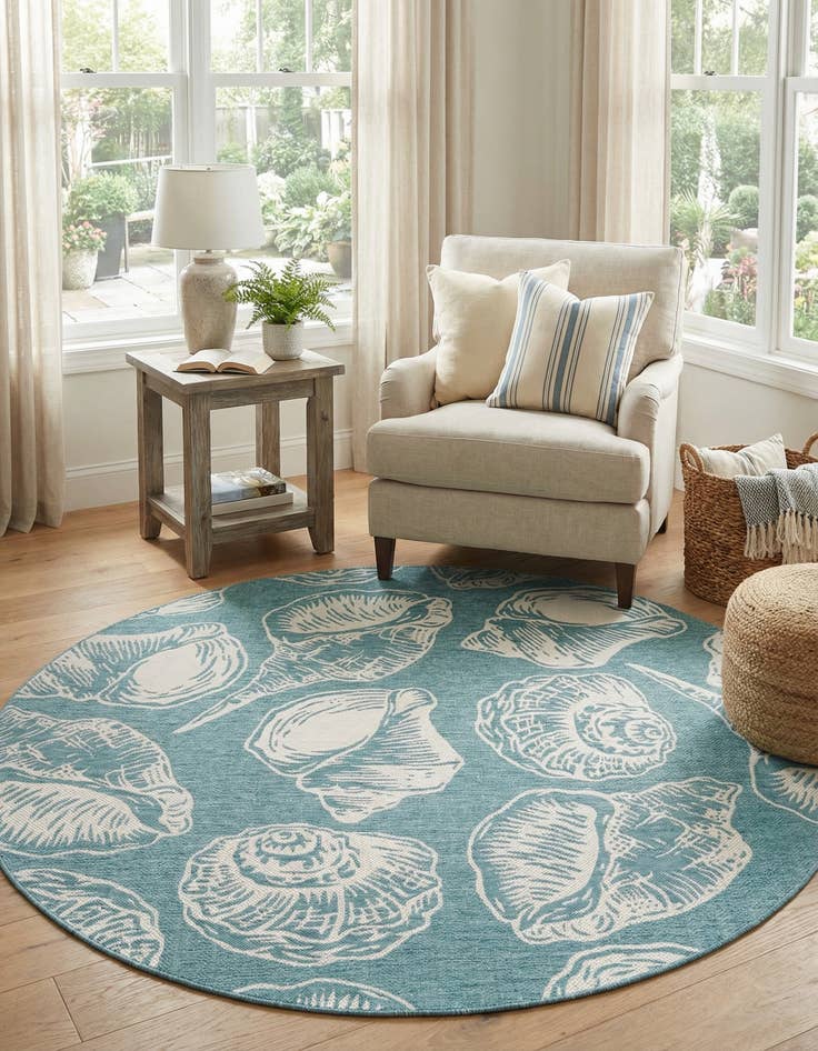 Detail image of 7' 10 x 7' 10  Washable Coastal Indoor / Outdoor Round Rug
