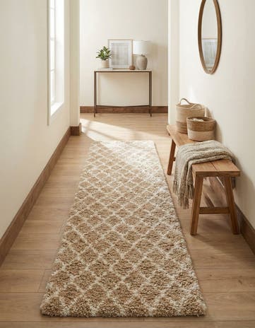 2' 7 x 10' Moroccan Shag Runner Rug