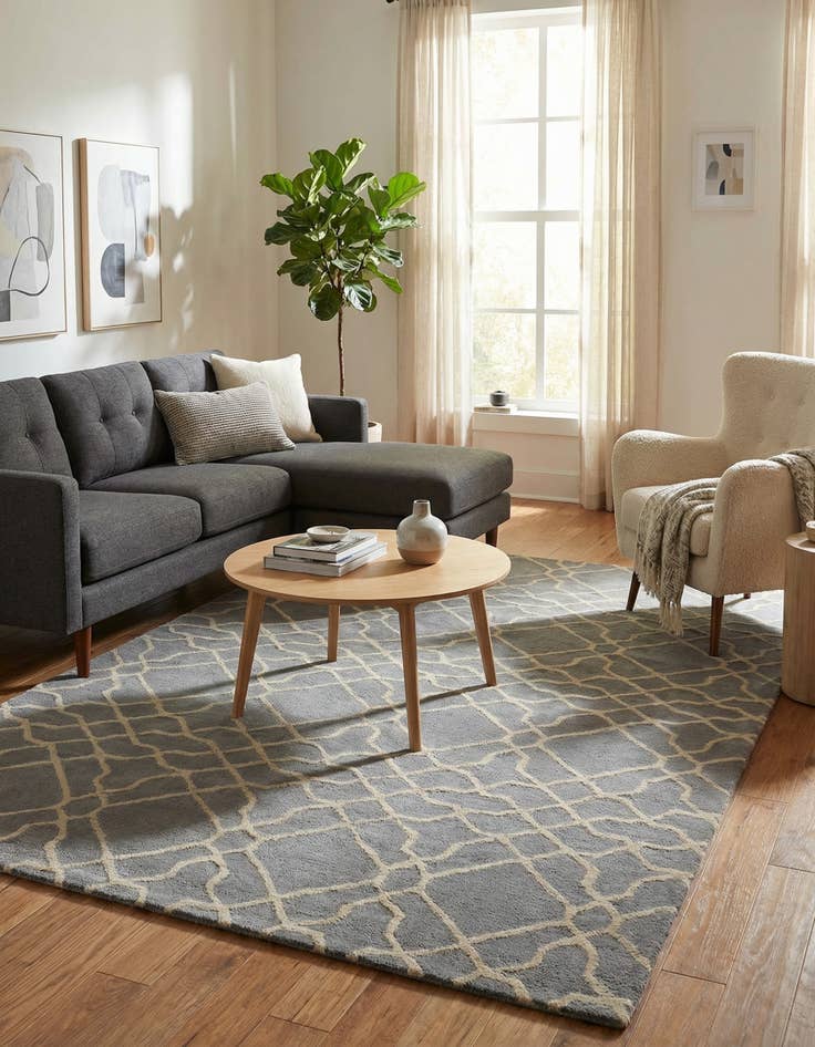 Detail image of 5' 1 x 8' Luna Rug