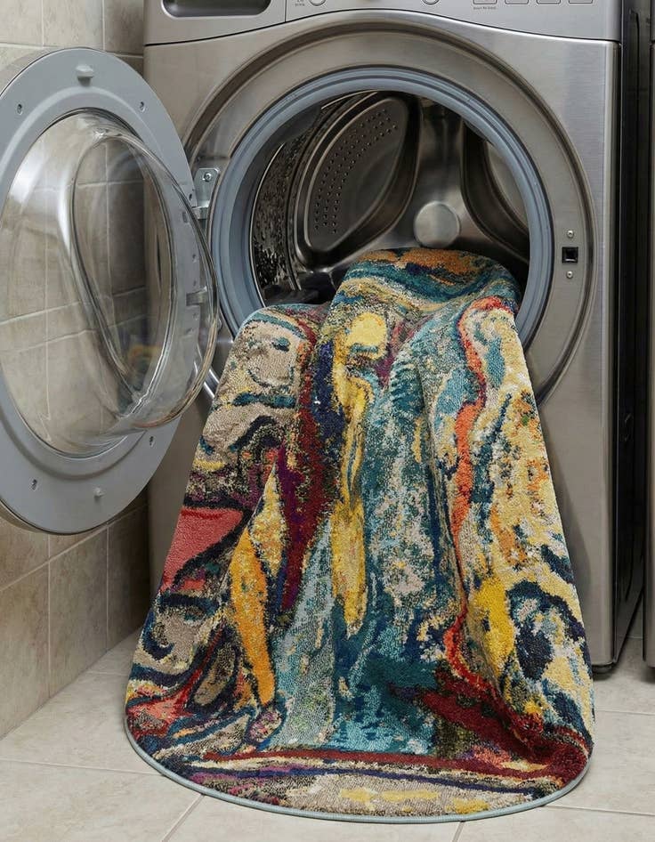 Detail image of 6' 1 x 9'  Washable Haerfest Oval Rug