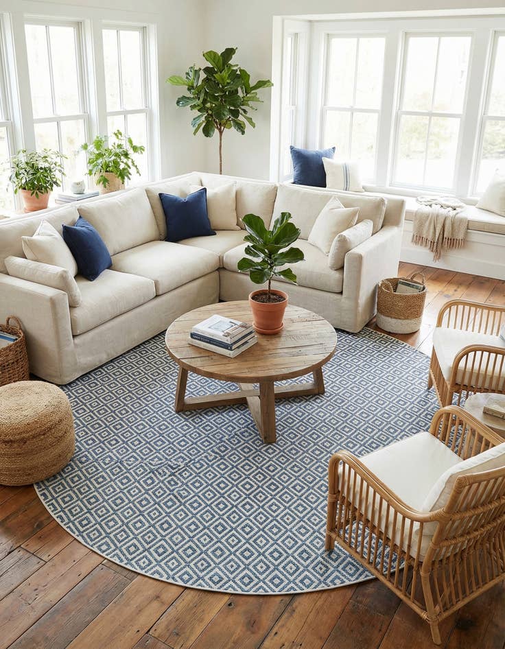 Detail image of 10' 8 x 10' 8 Easy-Clean Jill Zarin Costa Rica Indoor / Outdoor Round Rug
