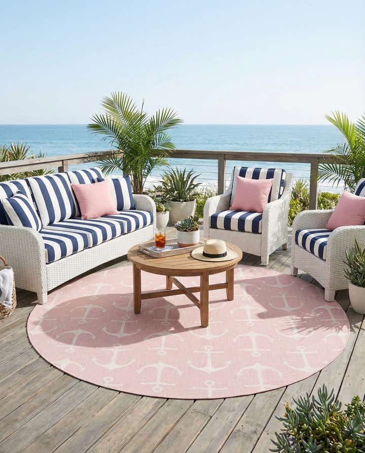 10' x 10' Easy-Clean Coastal Indoor / Outdoor Round Rug
