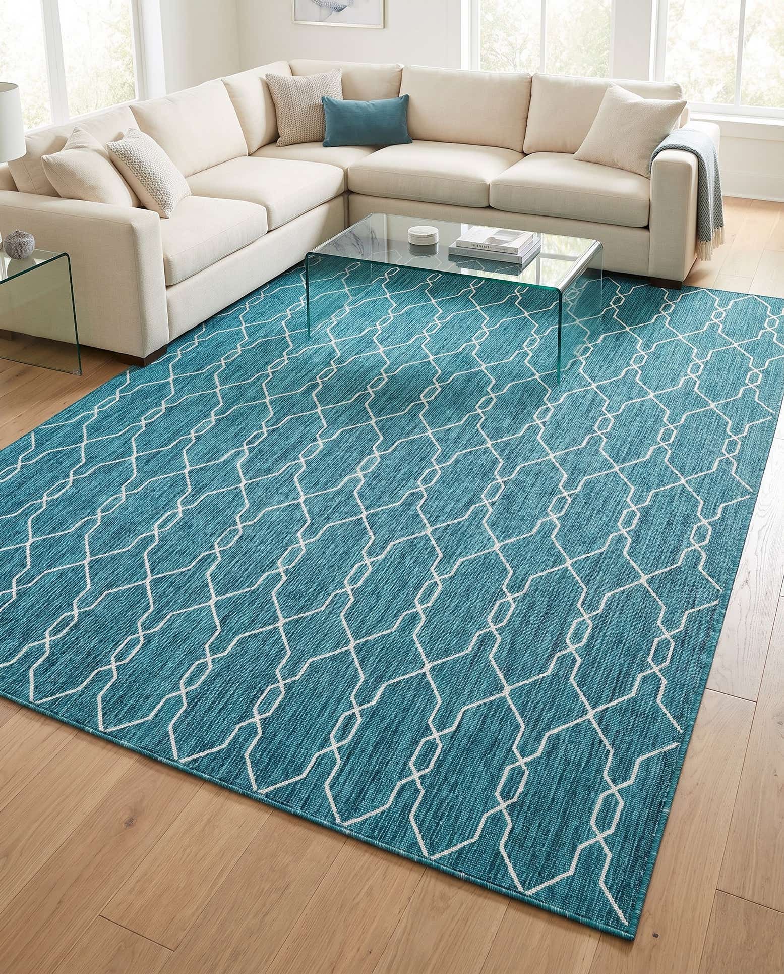 9' x 12' Easy-Clean Lattice Indoor / Outdoor Rug