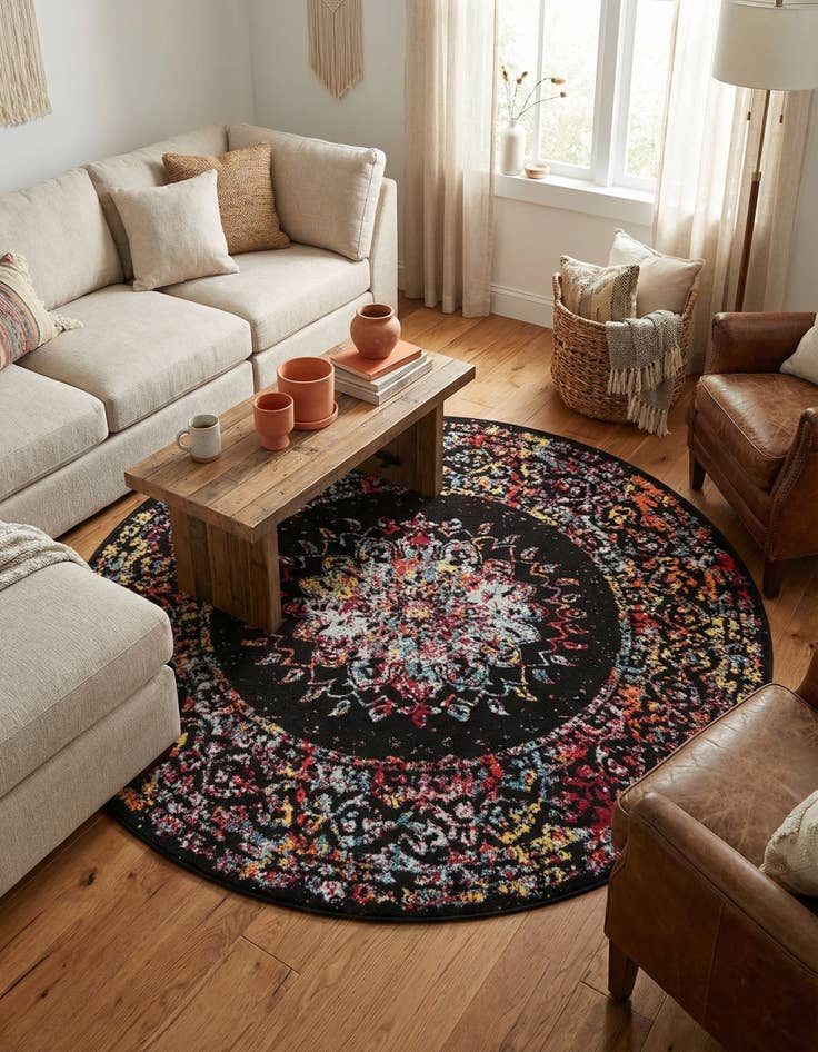 Detail image of 7' 10 x 7' 10 Carrington Round Rug