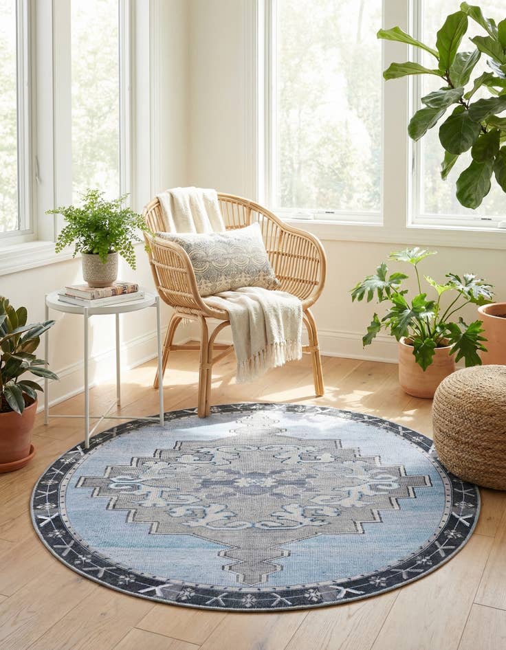 Detail image of 5' x 5' Timeless Round Rug