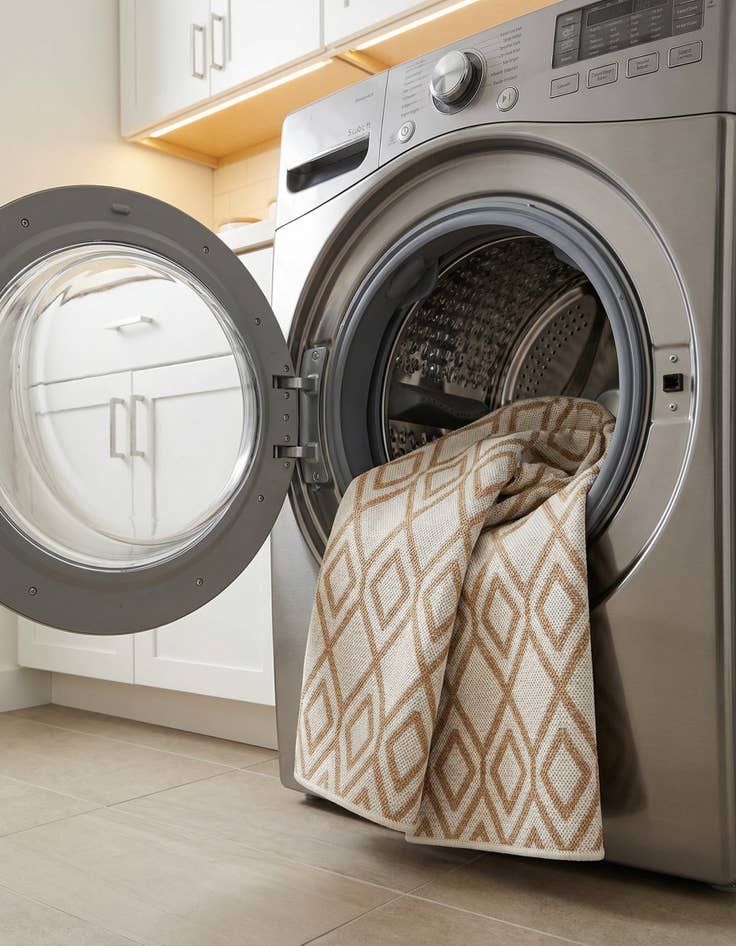 Detail image of 3' x 5' 3  Washable Jill Zarin Costa Rica Indoor / Outdoor Rug