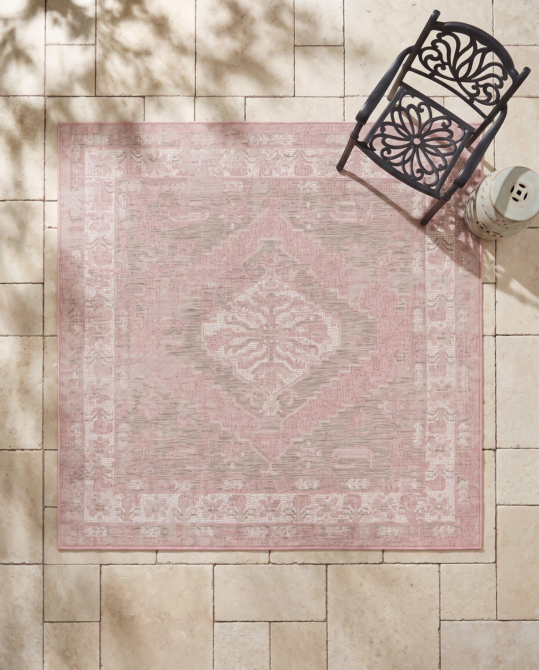 5' 3 x 5' 3 Easy-Clean Traditional Indoor / Outdoor Square Rug
