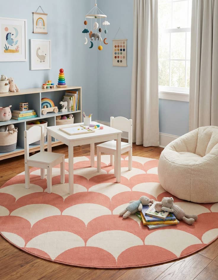 Detail image of 7' 10 x 7' 10 Whimsy Kids Round Rug