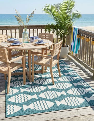 5' 3 x 8' Easy-Clean Coastal Indoor / Outdoor Rug