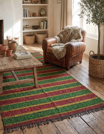 5' 5 x 8' 2 Hand Woven Moroccan Wool Rug