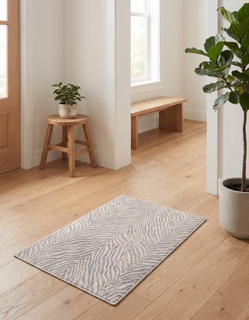 Gray and Ivory Finsbury Rug