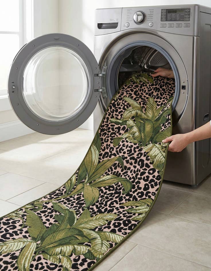 Detail image of  2' 7 x 11'  Washable Botanical Indoor / Outdoor Runner Rug