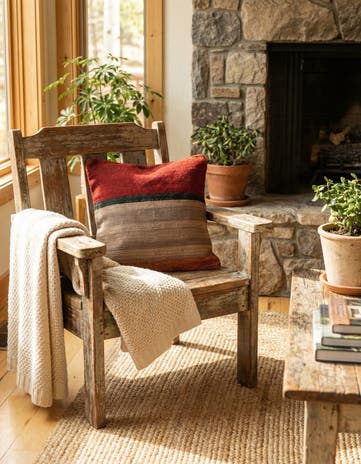 1' 6 x 1' 7 Hand Woven Pillow Wool Square Rug