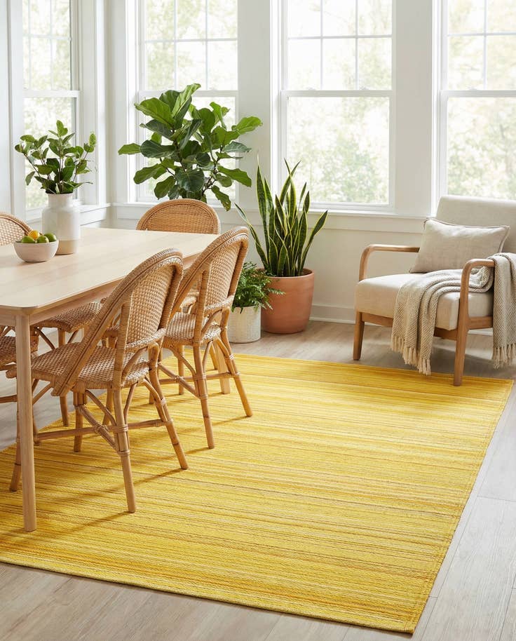 Detail image of 4' x 6' Easy-Clean Vista Breeze Indoor / Outdoor Rug