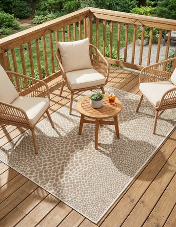 4' x 6' Easy-Clean Jill Zarin Cape Town Indoor / Outdoor Rug