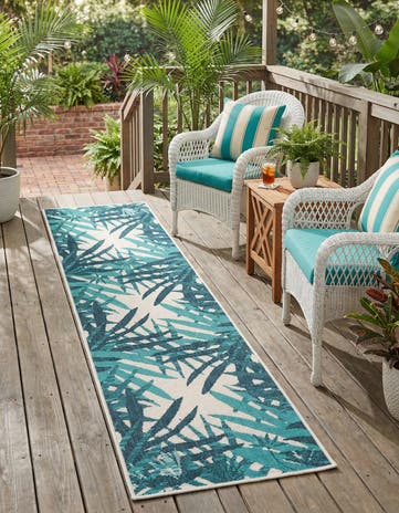 2' x 8' Easy-Clean Botanical Indoor / Outdoor Runner Rug
