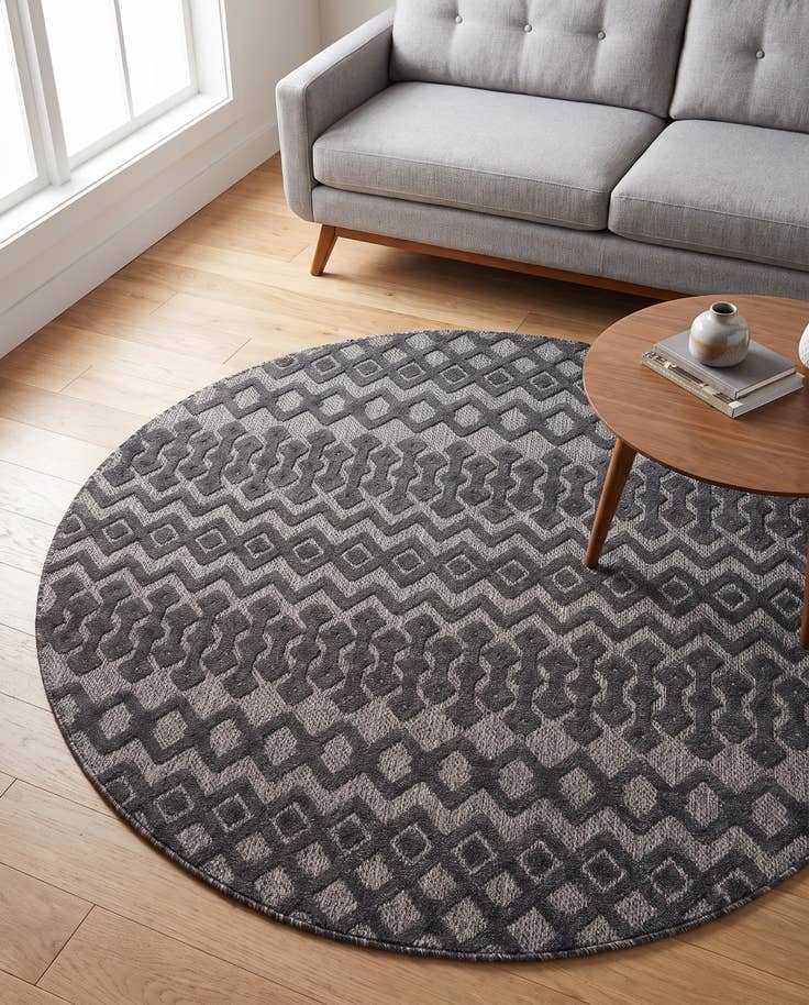 Detail image of 7' x 7' Easy-Clean Trellis Textured Indoor / Outdoor Round Rug