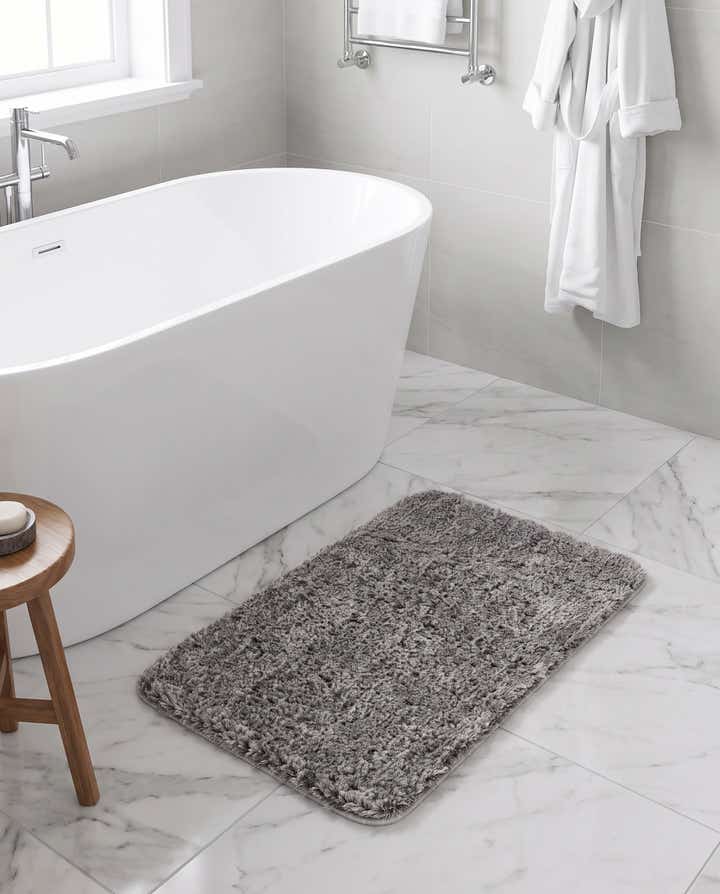 1' 8 x 2' 7 Bano Luxe Bath Mat