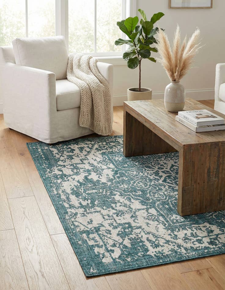 Detail image of 1' 4 x 1' 4  Washable Jill Zarin Dubai Indoor / Outdoor Sample Rug