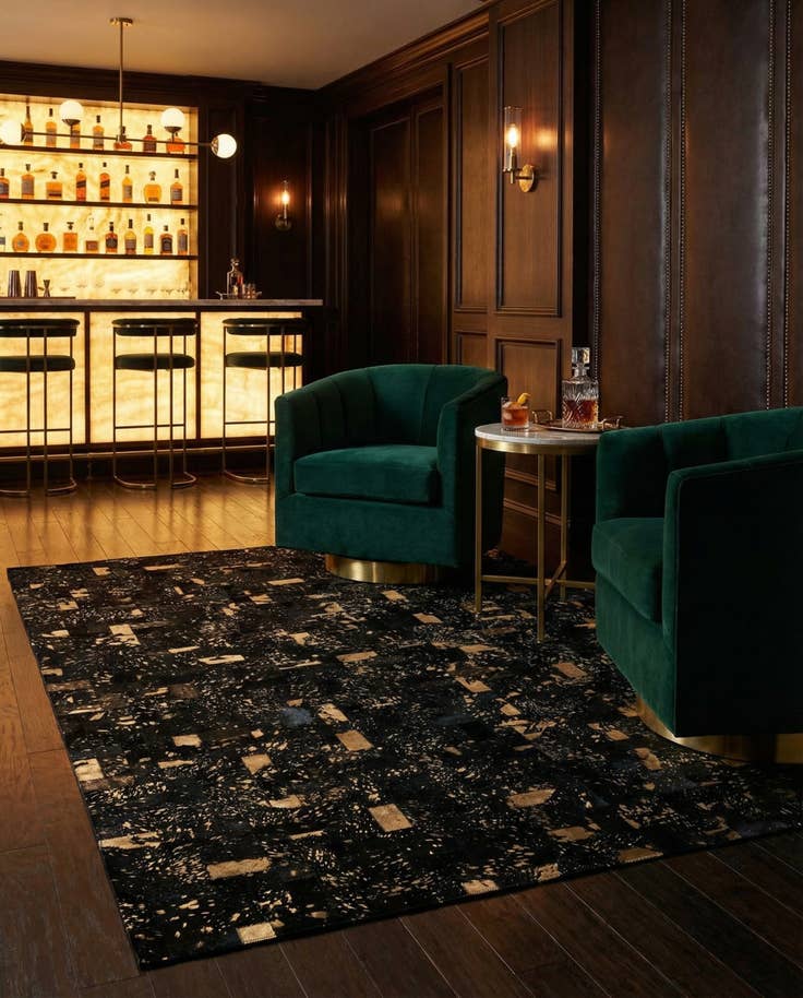 Detail image of 5' x 7' 11 Cowhide Stocks Rug