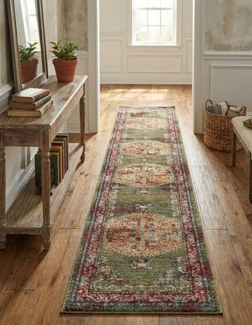 2' 7 x 13' Isabella Runner Rug