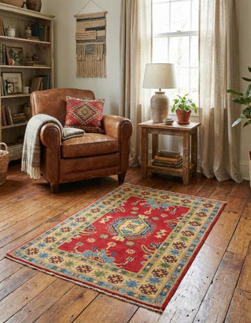 2' 9 x 4' 2 Hand Knotted Kazak Rug