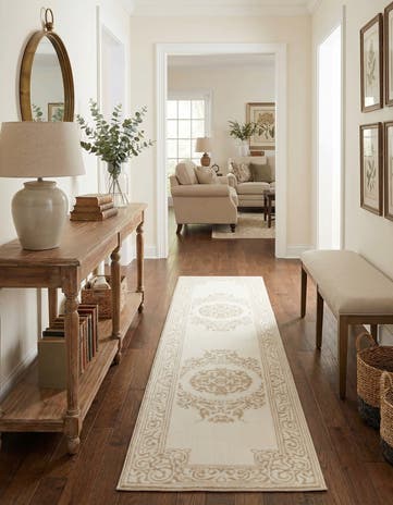Snow White Hermitage Runner Rug